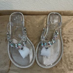 Liliana clear with silver studs sandals